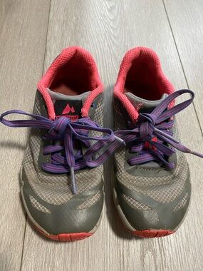 Merrell Gray Sneakers with Pink Collar and Purple Laces Gurls Sz 10.5 10 1/2 Run
